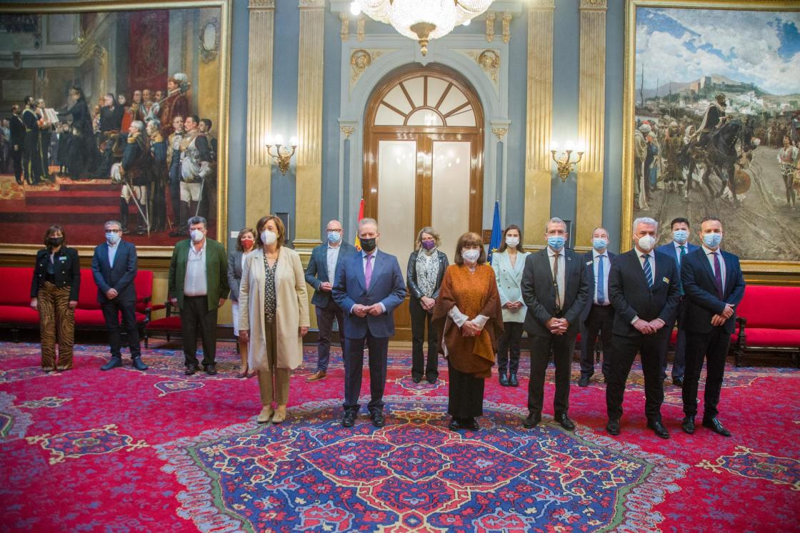 Madrid, 30 mar (EFE).- La España rural cree que en los últimos tres años se han producido avances, aunque en general "mínimos", en sus condiciones de vida, pero los emprendedores y, sobre todo, los jóvenes de estos territorios siguen "instalados en la desesperanza" porque no aprecian avances.