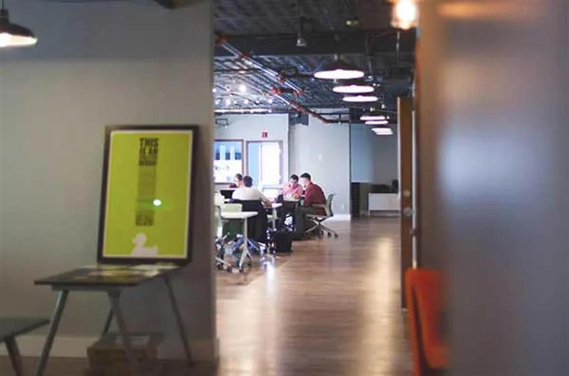 ¿Por qué deberías contratar una asesoría laboral para tu empresa?