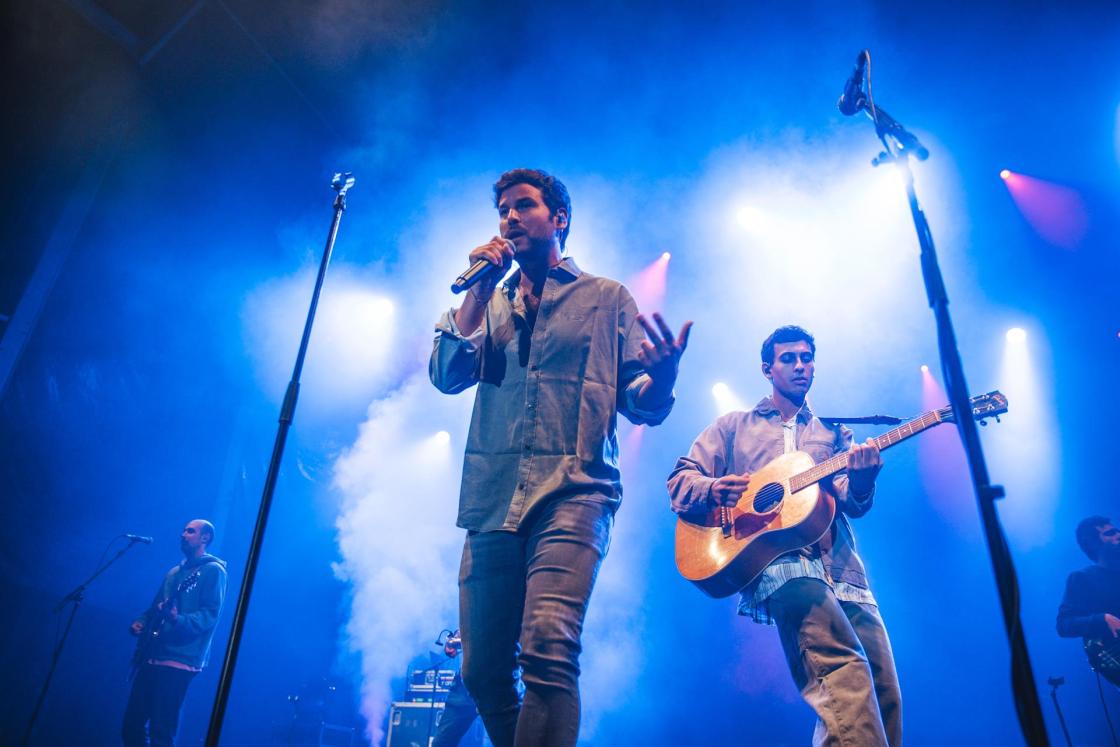 Fotografía del concierto de Taburete en el Summerfest Cerdanya 2022. Autor: Miki Aguiló