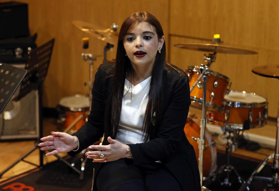 Fotografía del 8 de septiembre de 2022 de Daniella Cura, curadora del Festival Jazz al Parque, durante una entrevista con Efe previa a un ensayo general de la Big Band en Bogotá (Colombia). EFE/Mauricio Dueñas Castañeda 