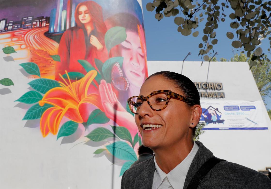 La gerente de Asuntos Coorporativos de Coca Coca Femsa, Lourdes Semaan, participa en un evento el 21 de septiembre de 2022 en Naucalpan, Estado de México. EFE/Alex Cruz