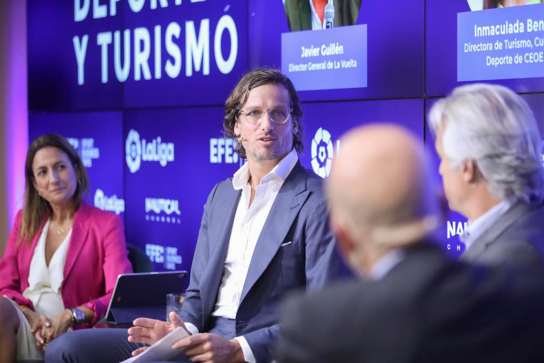 MADRID, 22/09/2022.- El director del Mutua Madrid Open, Feliciano López, interviene en el evento "Deporte y Turismo" celebrada en el marco de la VII edición de EFE Sport Business Days, que aborda la relación existente entre Deporte y Turismo, el papel de ambos como dinamizadores de la economía y la importancia de los grandes acontecimientos deportivos en la industria turística, este jueves en Madrid. EFE/ David Fernández