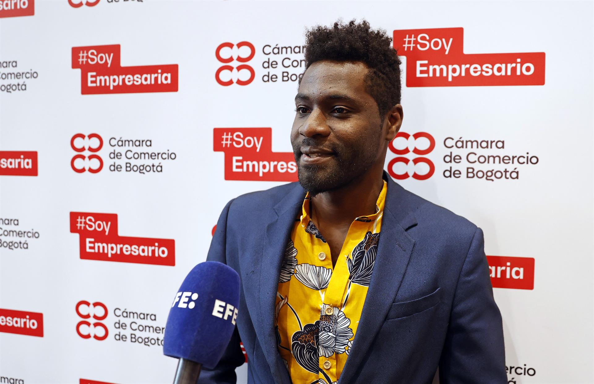 El fundador de Late Chocó, Joel Palacios, habla con Efe hoy en Bogotá (Colombia). EFE/Mauricio Dueñas Castañeda