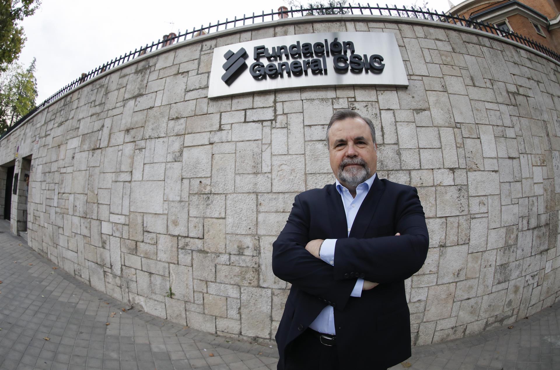MADRID, 27 Octubre 2022 (EFE). Ramón Torrecillas, Director General de la Fundación General CSIC es visto durante una entrevista con la Agencia Efe en la sede del organismo Madrid. EFE/David Fernández