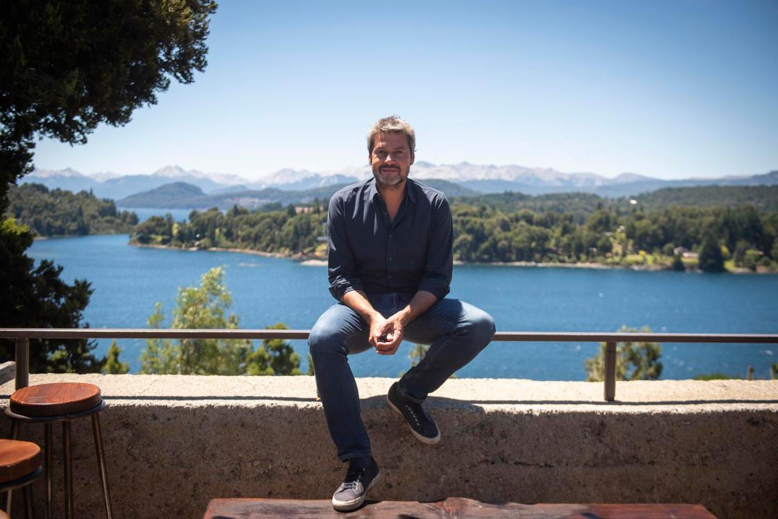 Fotografía cedida por el Ministerio de Turismo de Argentina. Con grandes figuras en la elite de deportes como fútbol, baloncesto, rugby, tenis o hockey hierba, Argentina sigue apostando a otras disciplinas quizá no tan masivas para organizar competiciones que permitan "una gran sinergia natural" con el turismo. Esa es la opinión del ministro de Turismo y Deportes Matías Lammens sobre la disputa de los World Skate Games, cuya tercera edición tiene lugar en tres ciudades de Argentina, desde el 24 de octubre hasta el 13 de noviembre. EFE/ Guillermo Llamos