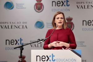 GRAFCVA1574. UTIEL (VALENCIA), 24/02/2023.- La delegada del Gobierno en la Comunitat Valenciana,Pilar Bernabé, durante el II Congreso de Soluciones Inteligentes para el Medio Rural, organizado por Next Educación, Diputación de Valencia, Cajamar, European Climate Foundation y el apoyo del Ayuntamiento de Utiel. EFE/Ana Escobar