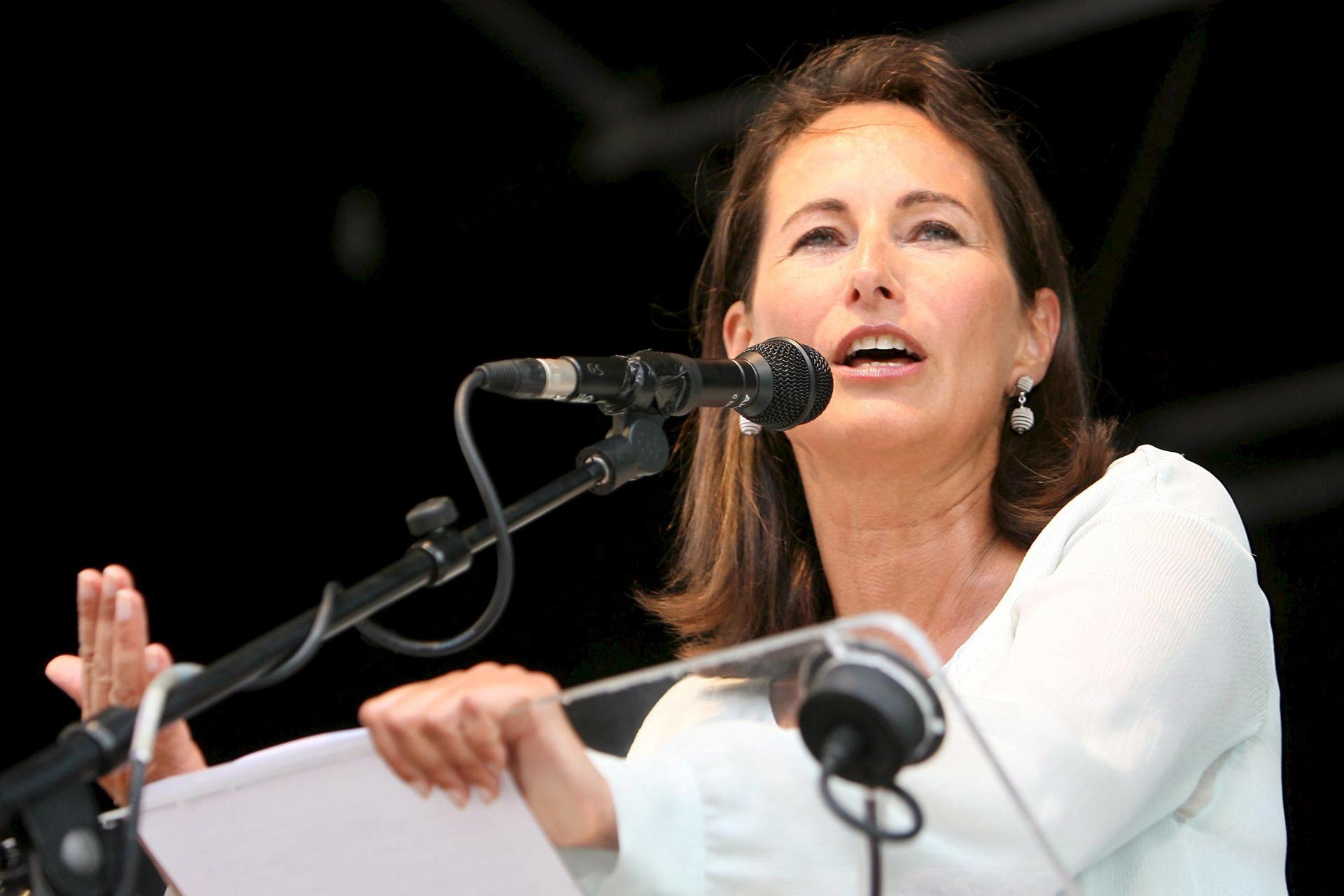 Foto de archivo de la exministra francesa Ségolène Royal,  quien acudirá al Foro de Mujeres Emprendedoras (WEFDC) para discutir sobre retos globales y nuevas oportunidades para impulsar el emprendimiento femenino. EFE/Caroline Blumberg