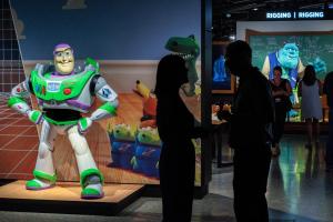 VALENCIA, 06/10/2023.- El Museu de les Ciències inaugura la nueva exposición ‘La Ciencia de Pixar’, desarrollada por el Museo de Ciencias de Boston en colaboración con Pixar Animation Studios, que descubre las proezas tecnológicas que hay tras las películas de Pixar en un recorrido interactivo a través de sus personajes y escenarios más famosos. EFE/Biel Aliño