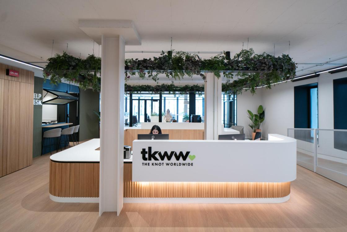 The Knot Worldwide, grupo al que pertenece Bodas.net, abre su nueva oficina en el centro de Barcelona. Autor: Alex Staffa