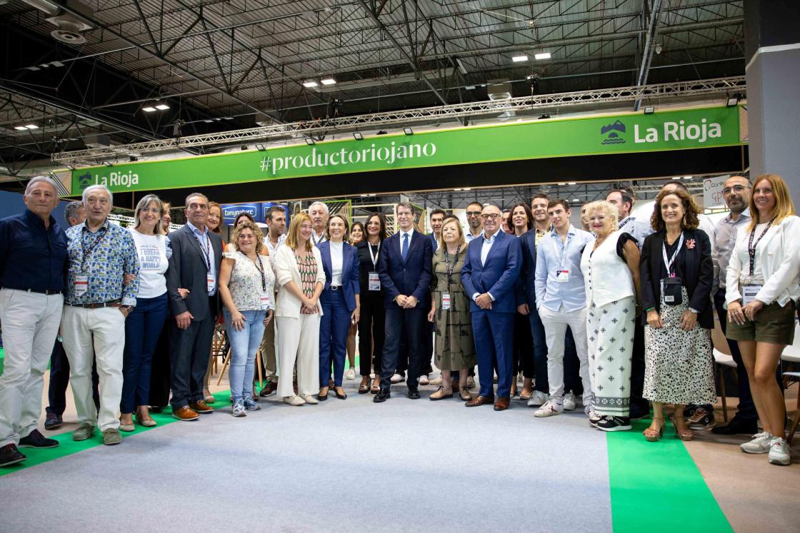 MADRID, 03/10/2023.- El presidente de La Rioja, Gonzalo Capellán de Miguel durante la jornada inaugural del Fruit Attraction en IFEMA este martes. EFE/Daniel González