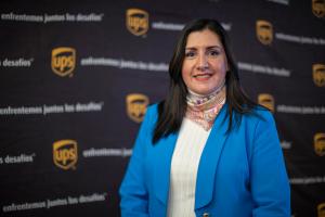 La Gerente del segmento Mipymes para LATAM de UPS, Kenia Page Silva, posa para una fotografía durante una entrevista con EFE, en la Ciudad de México (México). EFE/Isaac Esquivel