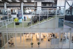 GRAFCAT6146. BARCELONA, 08/11/2023.- El socio director de la práctica de Impuestos y Legal de EY, Rafael Sayagués, durante su participación en la XXVI Conferencia de las Zonas Francas de Iberoamérica, que se celebra entre el 8 y el 10 de noviembre en la capital catalana, un encuentro para proyectar nuevos horizontes en el sector. EFE/Marta Pérez