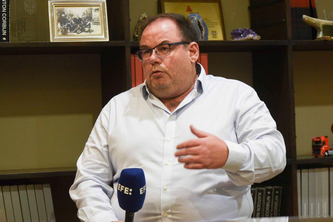 Carl Trickle, gerente del proyecto de expansión de la Terminal Cuenca del Plata (TCP), habla durante una entrevista con EFE, en Montevideo (Uruguay). EFE/ Sofía Torres