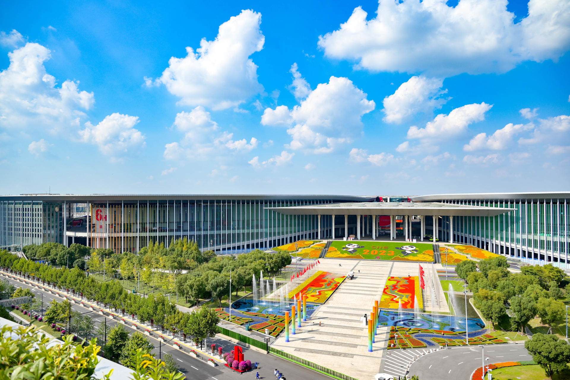 La sexta Exposición Internacional de Importación de China (CIIE), que concluyó el 10 de noviembre, fue otro acontecimiento fructífero.