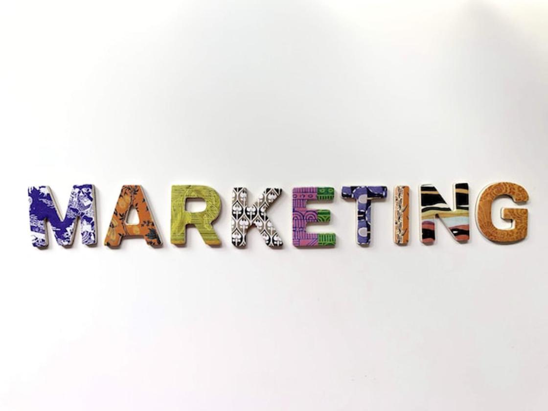 El auge imparable: España vibra con un impresionante récord de 43.000 agencias de Marketing.