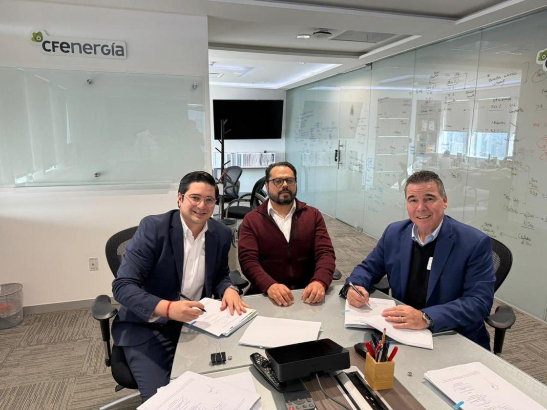 Firma ArcelorMittal México contrato de 2.7 billones de dólares con CFE Energía. SOLO USO EDITORIAL /EFE