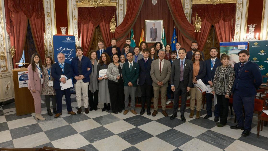 Pie de foto: Foto de familia de los participantes   Autor: El Centro Inglés