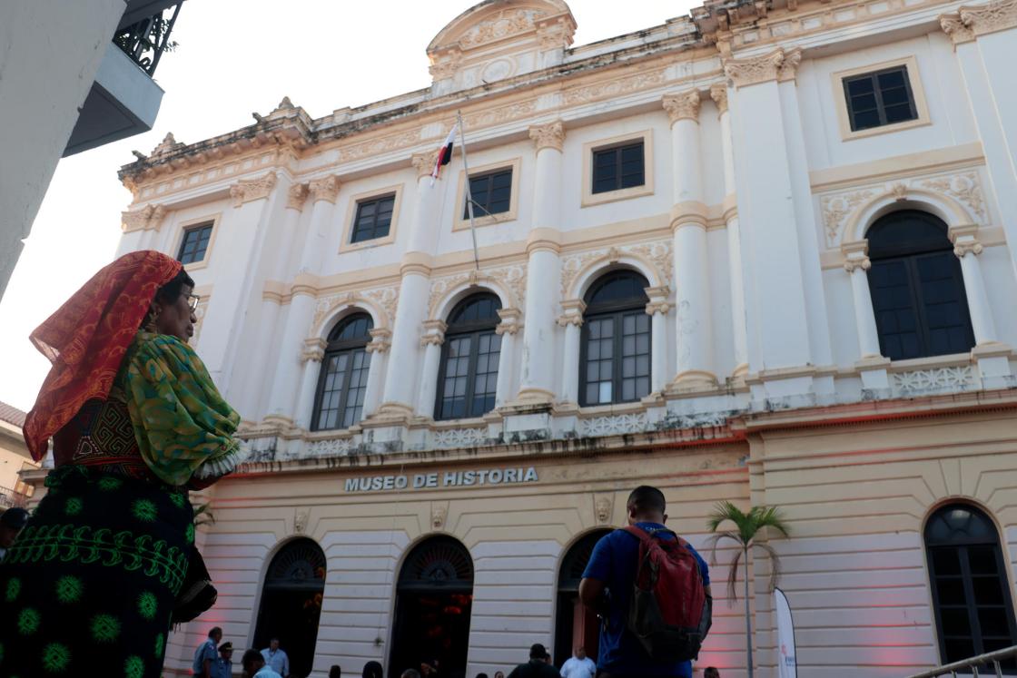 Fotografía del Museo de Historia este viernes en Ciudad de Panamá (Panamá). EFE/ Gabriel Rodriguez 