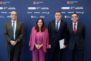 A CORUÑA, 28/06/24.- La nueva edición del foro internacional Ecosystems 2030 convierte a A Coruña en el escenario de análisis y debate de la evolución de la innovación y su impacto en áreas como la seguridad, la protección de datos o las redes sociales, en una edición que cuenta con más mujeres que nunca bajo el título 'Mujeres en el liderazgo' y cuya presentación ha sido presidida este viernes por la alcaldesa de A Coruña, Inés Rey (2i), acompañada por el conselleiro de Educación Ciencia y Universidades y Educación Profesional, Román Rodríguez (2d) y el organizador del congreso, Omar Hatamleh (i). EFE/Cabalar