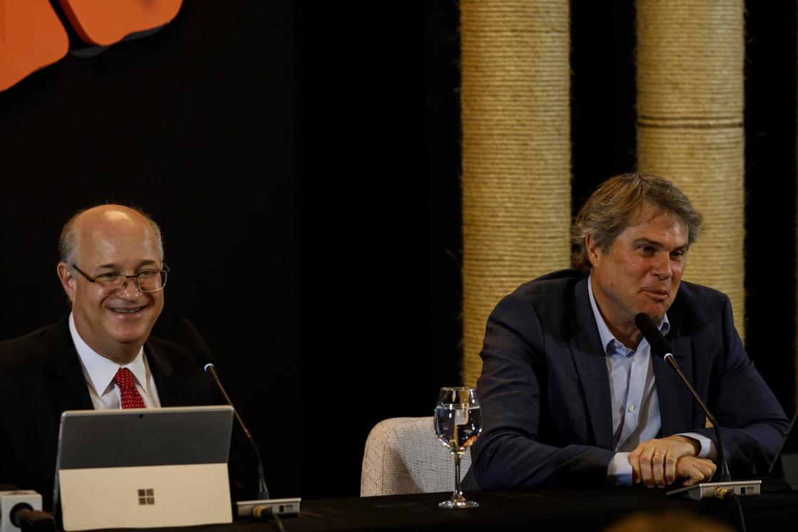 The president of the Inter-American Development Bank (IDB), Ilan Goldfajn (left), and James Scriven (right), general manager of IDB Invest, participate in a press conference during Sustainability Week organized by IDB Invest, part of the Inter-American Development Bank Group, on Thursday in Manaus, Brazil. EFE/Antonio Lacerda 