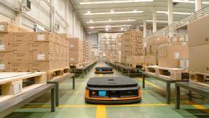 Robots MRS BB Logistics: El almacén cuenta con una flota de 18 robots autónomos que han proporcionado un incremento de la seguridad para los operarios y la reducción de los tiempos de preparación de pedidos. EFE/B. BRAUN/IMAGEN CEDIDA/CRÉDITO OBLIGATORIO