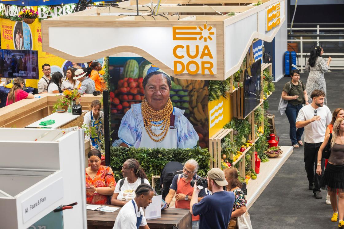 Stand de gastronomía ecuatoriana, durante el Festival de comida 2024 de National Geographic Traveller en Londres (R.Unido). EFE/ Betty Laura Zapata
