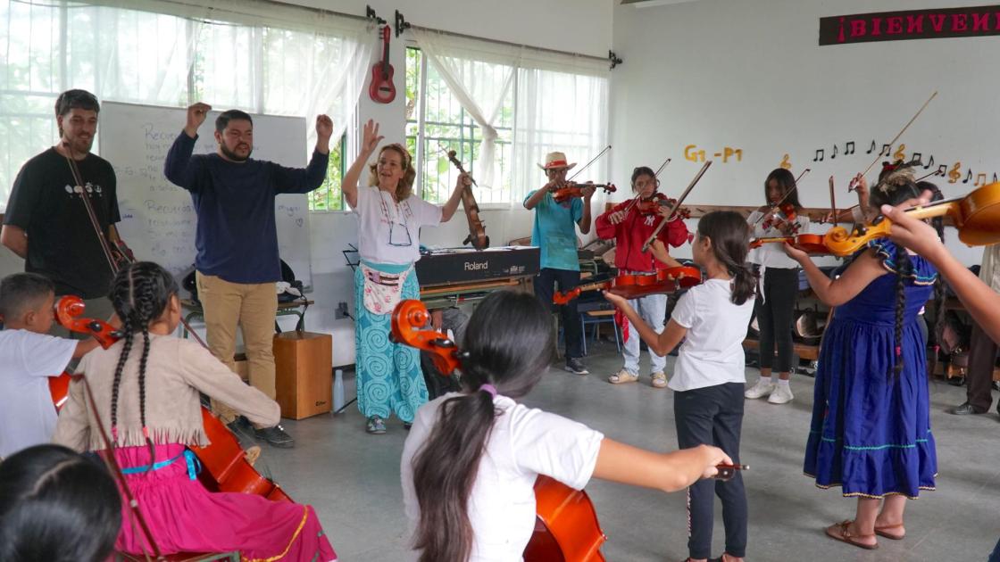 Imagen del proyecto español de enseñanza de música Barrios Orquestados en Tegucigalpa (Honduras). EFE/CEDIDA POR BARRIOS ORQUESTADOS/SOLO USO EDITORIAL