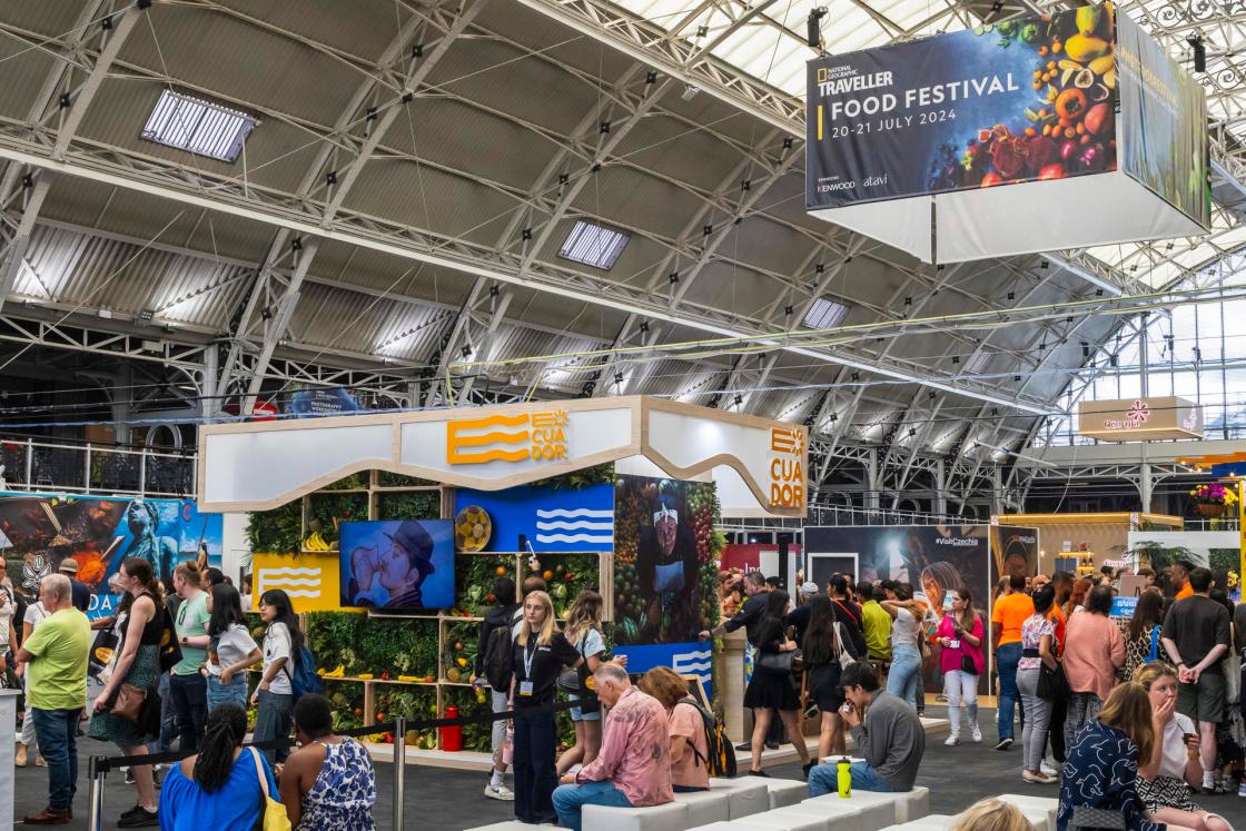 Stand de gastronomía ecuatoriana, durante el Festival de comida 2024 de National Geographic Traveller en Londres (R.Unido). EFE/ Betty Laura Zapata 