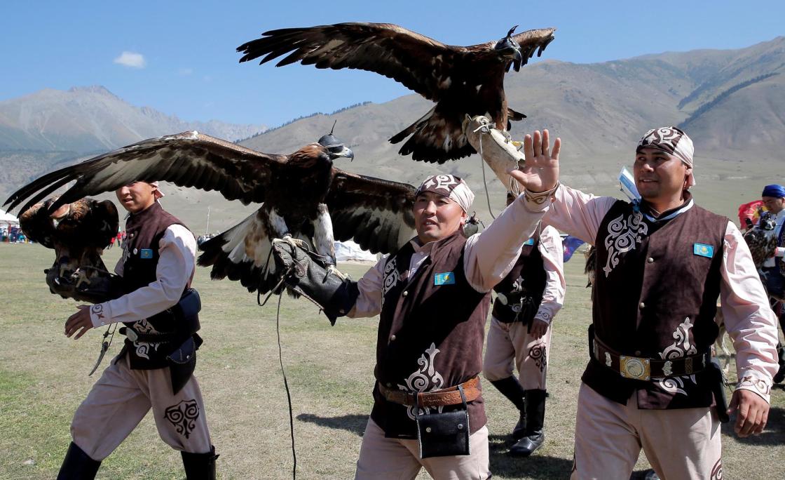 Kazakhs participate in the third edition of the World Nomad Games with their golden eagles. More than 2,000 athletes from 89 countries are to take part in the 5th World Nomad Games, scheduled to be held in the capital of Kazakhstan, Astana, from September 8 to 13, 2024. EFE/ Igor Kovalenko 