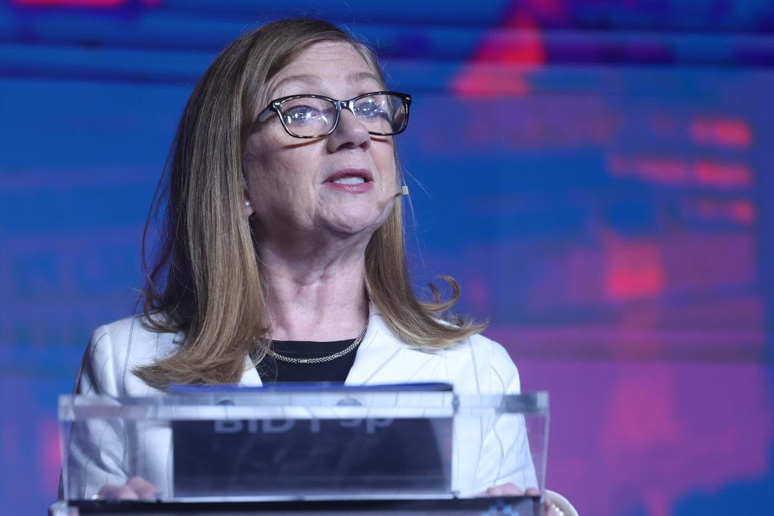 Anabel González, vicepresidenta de Países (BID) desde septiembre de 2023, habla durante la primera jornada del BID Latam Forum, en Buenos Aires (Argentina). EFE/ Juan Ignacio Roncoroni 