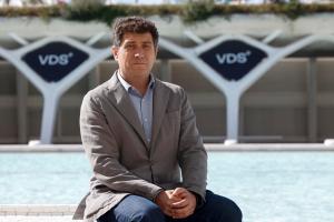 El director general de Start Up Valencia, Nacho Mas, durante la entrevista con EFE con motivo de la séptima edición del congreso Valencia Digital Summit (VDS), que empieza este miércoles y que reúne en un mismo espacio a más de 12.000 personas. EFE/Biel Aliño