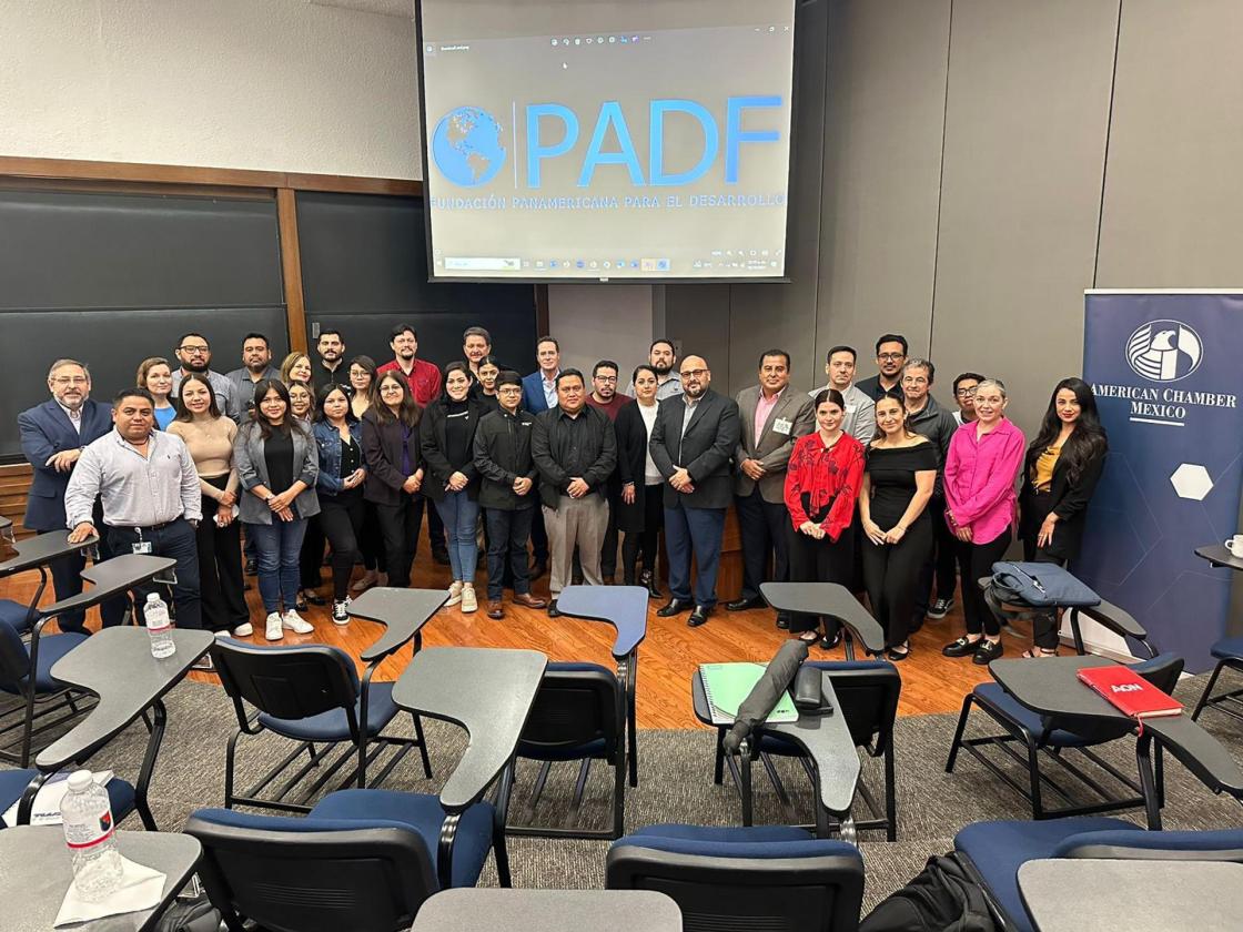 PADF promovió acciones para fortalecer los derechos laborales de las personas trabajadoras en Nuevo León. SOLO USO EDITORIAL /EFE