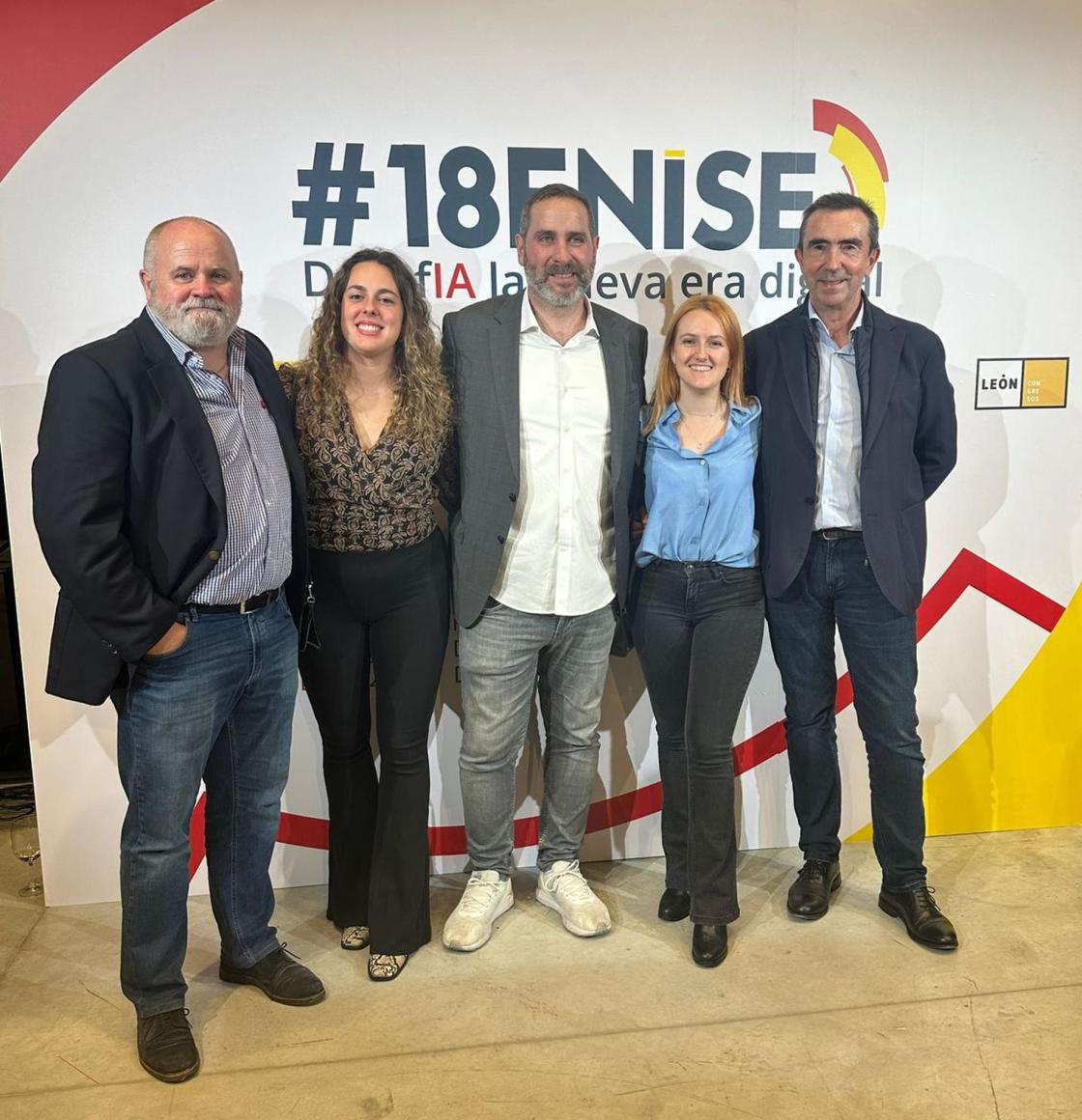 Pie de foto: E. Sáez, B. Díaz, L. Díaz de Apodaca, C. Catalán, X. MitxelenaAutor: CYBERTIX