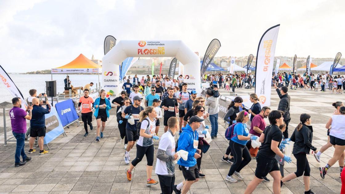 Pie de foto: Más de 28.000 ciudadanos y empresas se han sumado     Autor: Plogging Tour