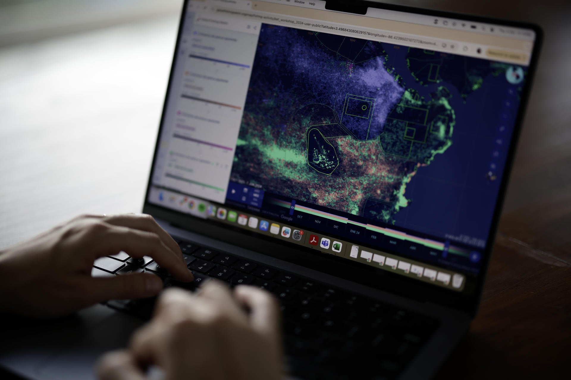 Photograph of a screen displaying the monitoring of protected marine areas, during an interview with EFE conducted with biologist Mónica Espinoza, LATAM leader of Global Fishing Watch, on October 3, 2024, in San José (Costa Rica). EFE/ Jeffrey Arguedas