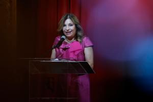 La primera dama de Panamá, Maricel Cohen de Mulino, en la presentación de la obra Giselle este miércoles, en la Ciudad de Panamá (Panamá). EFE/ Bienvenido Velasco