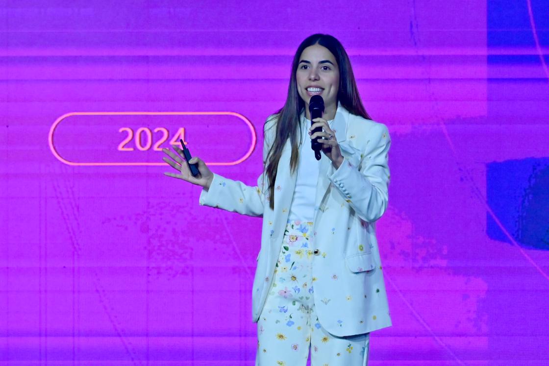 Angela Acosta fundadora y CEO de Morado, participa en el panel WeXchange STEMpreneurs, durante la segunda jornada del BID Lab Forum, en Buenos Aires (Argentina). EFE/Matias Martin Campaya