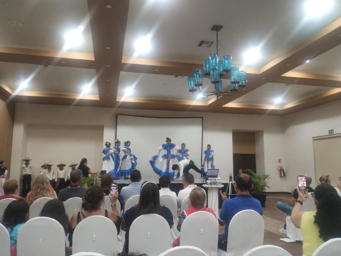 La empresa mexicana BusinessKids, especializada en emprendimiento infantil, impulsa conocimientos y el espíritu emprendedor en los más pequeños al organizar su Décimo Congreso Internacional en la Ciudad de Manzanillo, Colima. SOLO USO EDITORIAL /EFE 