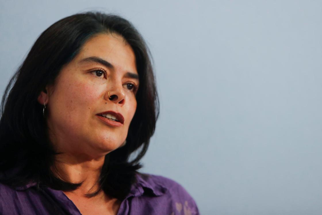 Fotografía de la directora regional de Oxfam América Latina y el Caribe, Gloria García-Parra, en una entrevista con EFE, en Bogotá (Colombia). EFE/ Carlos Durán Araújo