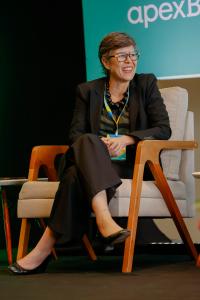 AME3058. SAO PAULO (BRASIL), 04/12/2024.- Fotografía cedida por ApexBrasil de la directora de negocios de la agencia de promoción de exportaciones e inversiones de Brasil (ApexBrasil), Ana Paula Repezza. Incluir a emprendedoras y compañías lideradas por mujeres en el mercado de exportación es fundamental para fortalecer la economía brasileña y apoyar la apuesta del Gobierno por atender una demanda reprimida en un país donde ellas representan más de la mitad de los 212 millones de habitantes. EFE/ Apexbrasil /SOLO USO EDITORIAL/SOLO DISPONIBLE PARA ILUSTRAR LA NOTICIA QUE ACOMPAÑA (CRÉDITO OBLIGATORIO)