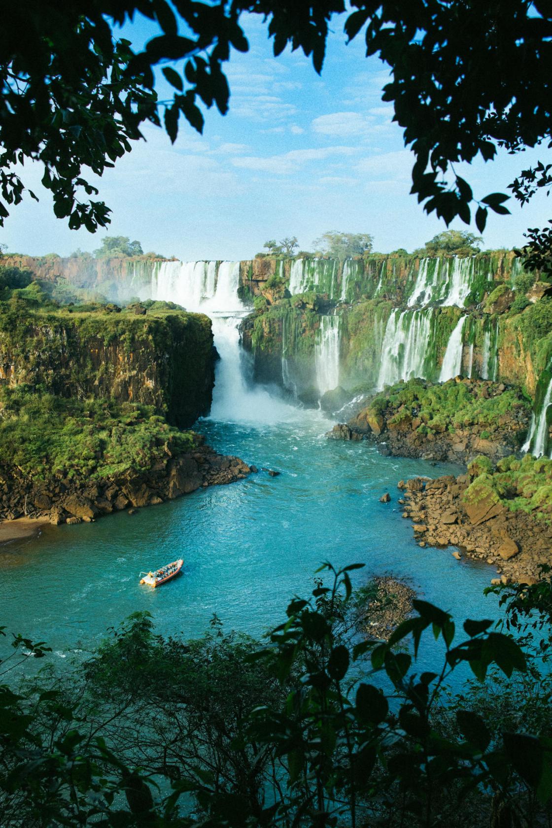 Fotografía cedida por Visit Argentina donde se observan las Cataratas del Iguazú. EFE/ Visit Argentina/ SOLO USO EDITORIAL/SOLO DISPONIBLE PARA ILUSTRAR LA NOTICIA QUE ACOMPAÑA (CRÉDITO OBLIGATORIO)