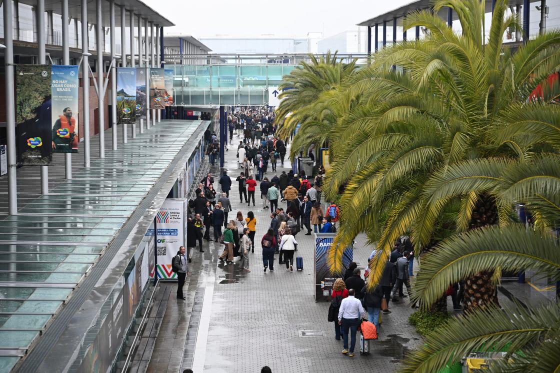MADRID, 23/01/2025.- Vista general de la Feria Internacional de Turismo Fitur 2025, en IFEMA, Madrid, este jueves. EFE/Fernando Villar