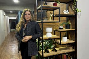 Fotografía de la Fundación Panamericana para el Desarrollo (PADF) de su directora en México, Valeria Uribe, posando en Ciudad de México (México). EFE/ PADF /SOLO USO EDITORIAL/ SOLO DISPONIBLE PARA ILUSTRAR LA NOTICIA QUE ACOMPAÑA (CRÉDITO OBLIGATORIO)