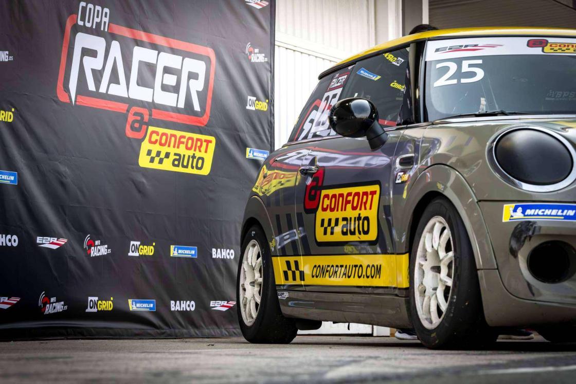 Confortauto acelera a fondo y marca un nuevo rumbo como patrocinador principal de la Copa Racer 2025