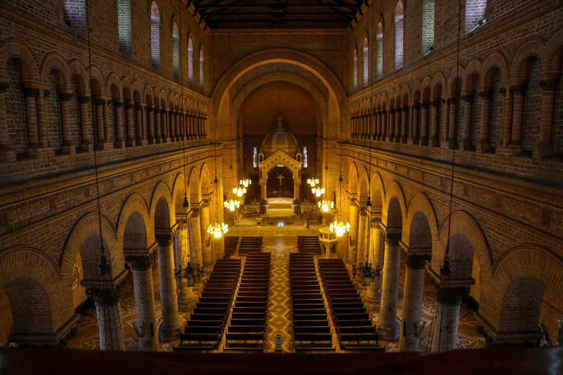 Fotografía cedida por la Secretaría de Turismo y Entretenimiento de Medellín de la catedral metropolitana de Medellín (Colombia). EFE/ Secretaría De Turismo Y Entretenimiento De Medellín / SOLO USO EDITORIAL/SOLO DISPONIBLE PARA ILUSTRAR LA NOTICIA QUE ACOMPAÑA (CRÉDITO OBLIGATORIO)