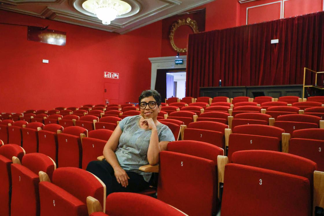 MADRID, 26/04/2025.- La directora de cine mexicanosalvadoreña Tatiana Huezo celebró que el cine documental tome fuerza en los Premios Platino, como demuestra su obra ‘El Eco’, que no solo está nominada en la categoría de mejor documental, sino también en la de mejor montaje. EFE/ David Fernández