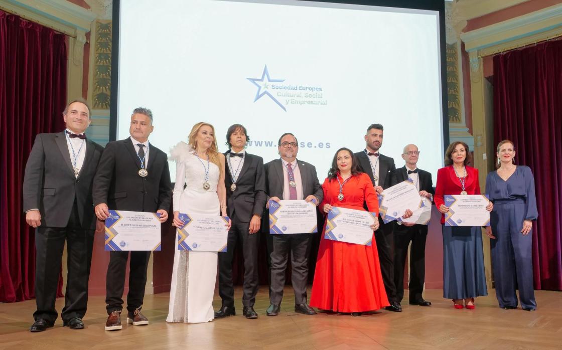 Pie de foto: LOS GALARDONADOSAutor: SECSE