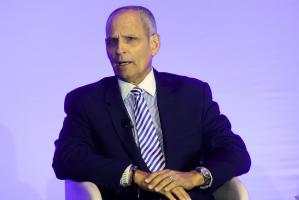 Fotografía del presidente de la Universidad Interamericana, Dr. Rafael Ramírez Rivera, hablando durante el foro 'Turismo Educativo: Puerto Rico como destino académico' en San Juan (Puerto Rico). EFE/ Thais Llorca