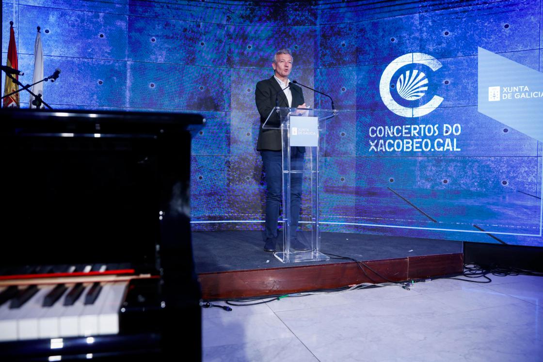 MADRID, 22/05/2025.- El presidente de la Xunta de Galicia, Alfonso Rueda, durante el acto de presentación de los "Conciertos do Xacobeo" en la Casa de Galicia en Madrid este jueves. EFE/ David Fernández