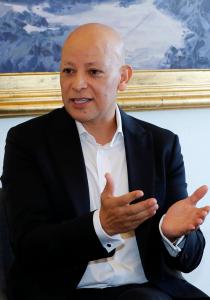 Fotografía del director general de Industria en Softtek Carlos Méndez, hablando durante una entrevista con EFE, en la Ciudad de México (México). EFE/ Mario Guzmán